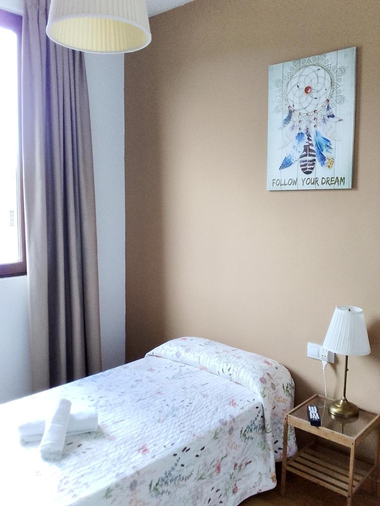 Albergue San Lazaro Sarria Kültér fotó