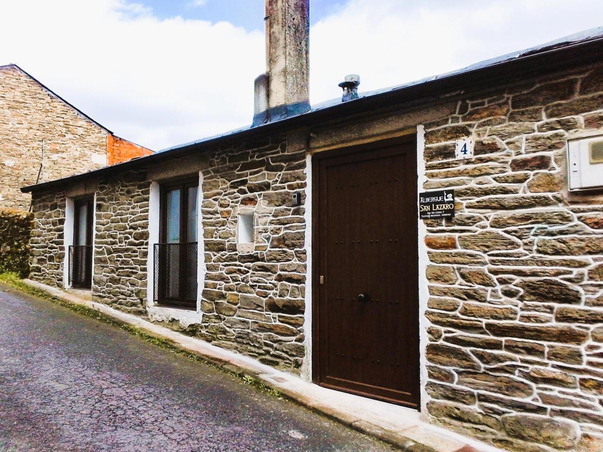 Albergue San Lazaro Sarria Kültér fotó