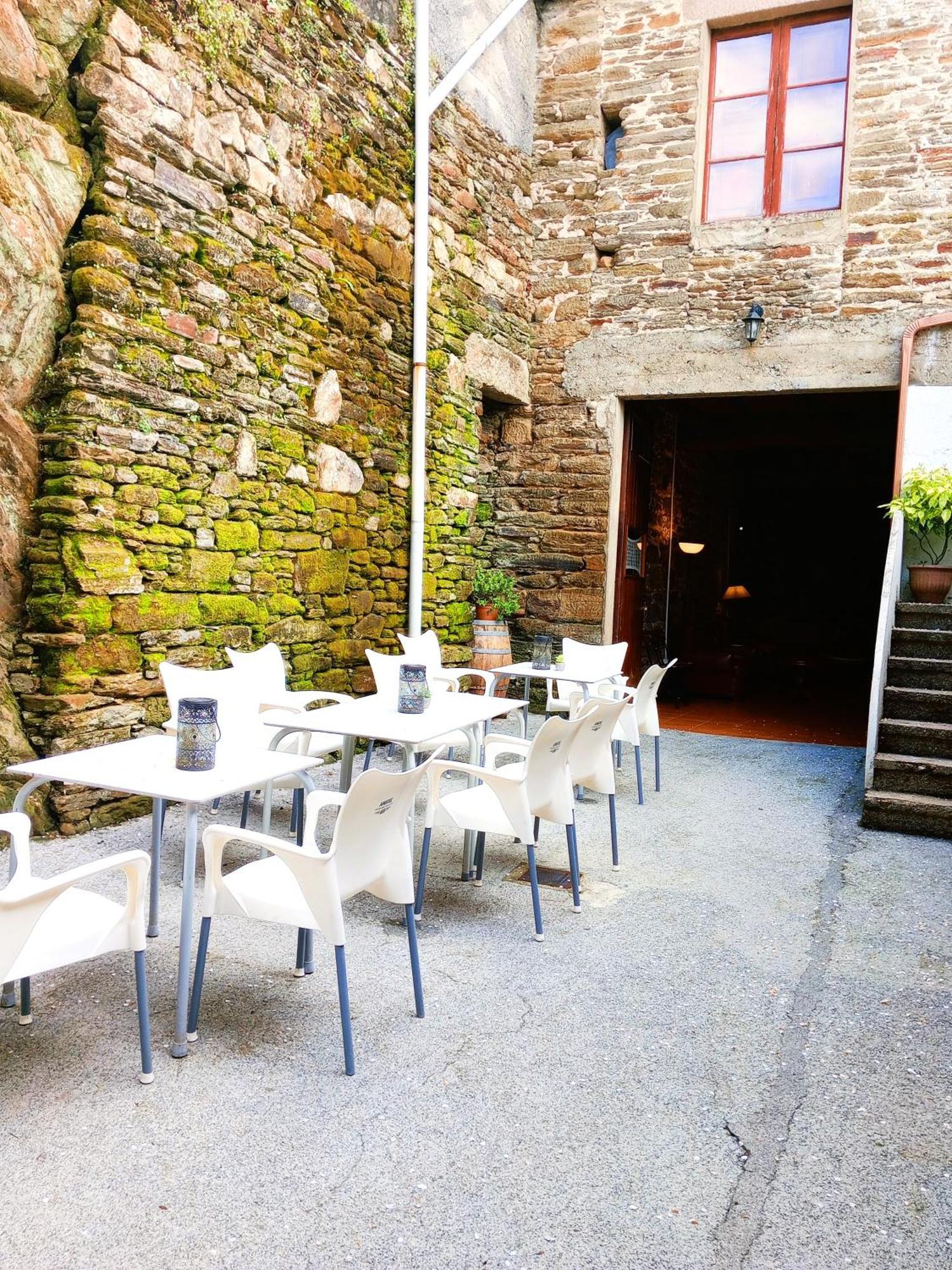 Albergue San Lazaro Sarria Kültér fotó