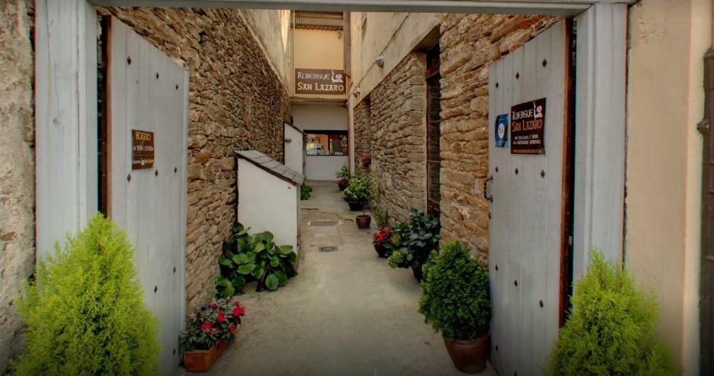 Albergue San Lazaro Sarria Kültér fotó